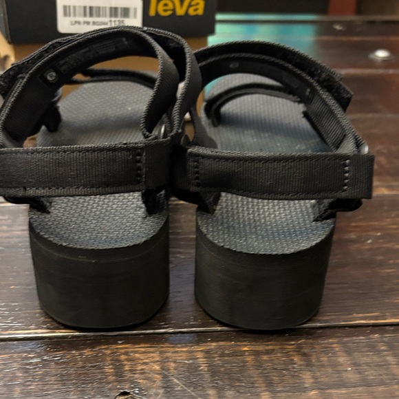 Teva Black Adjustable Strap Sandals - Picture 5 of 16